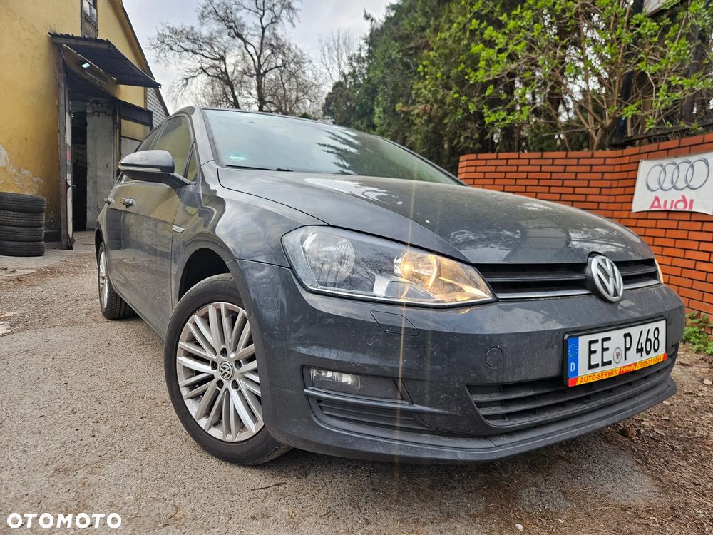 Volkswagen Golf 1.2 TSI BMT Trendline Perfectline - 1