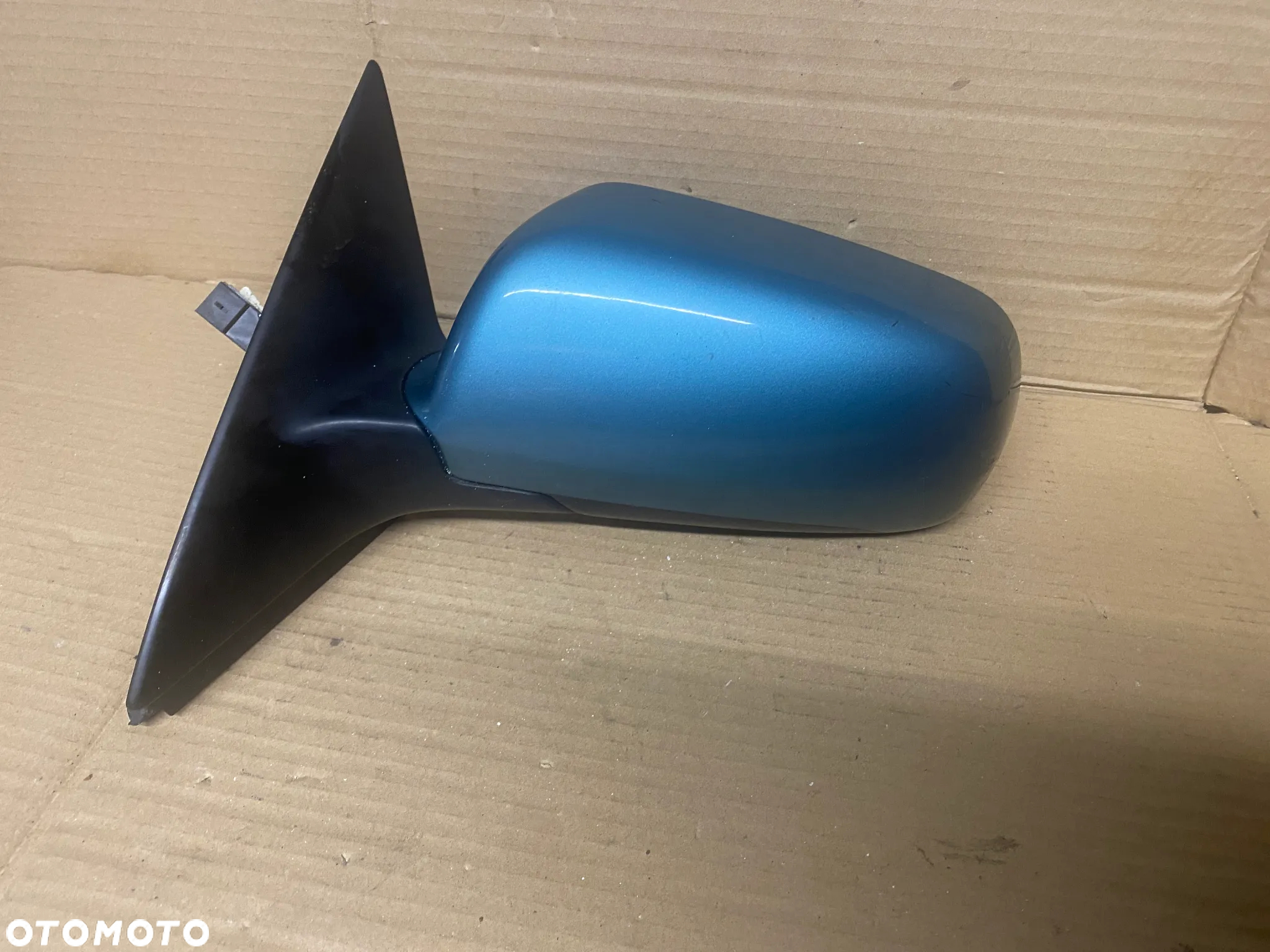 LUSTERKO LEWE 5PIN AUDI A6 C5 4B1858531 30991 - 2