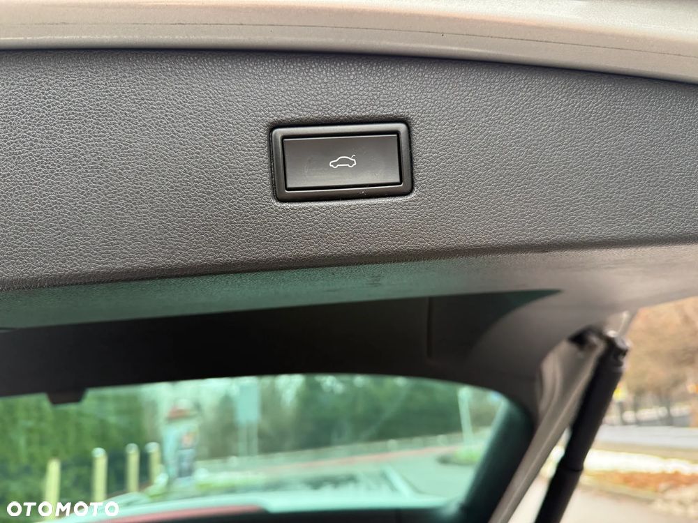 Volkswagen Tiguan 2.0 TDI SCR 4MOTION (BlueMotion Techn.) DSG Sound - 27