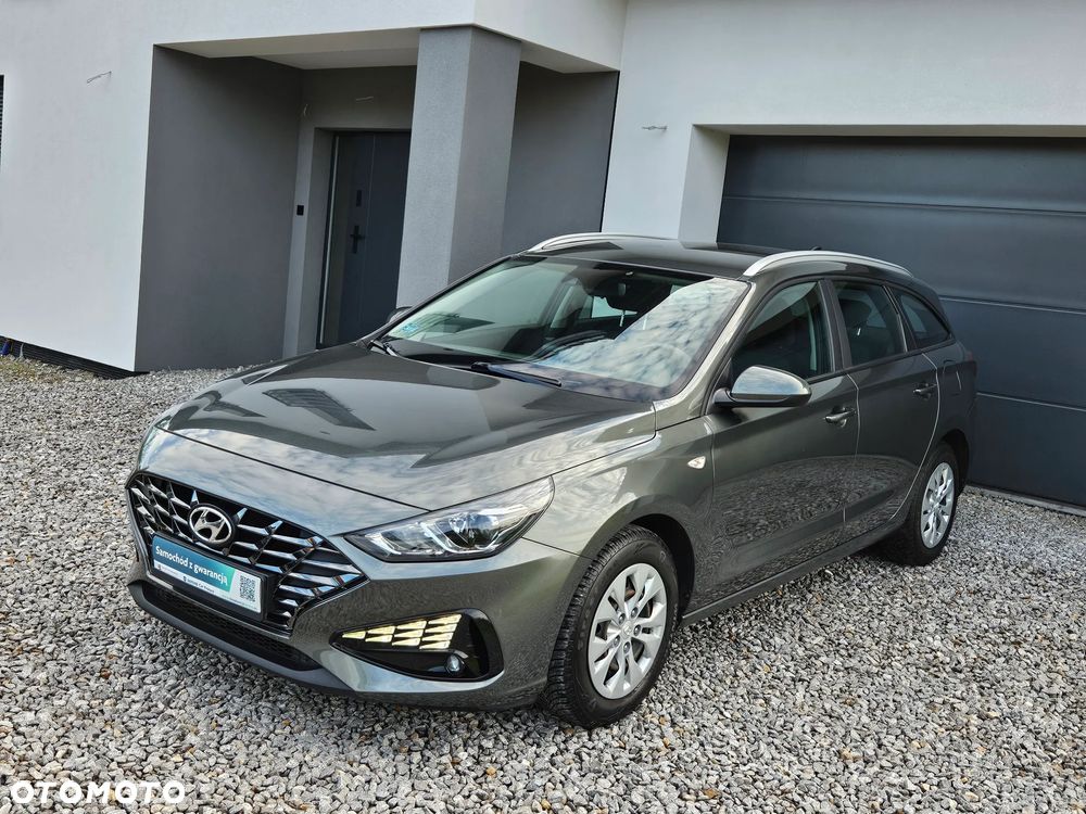 Hyundai i30 1.5 DPI Classic + - 4