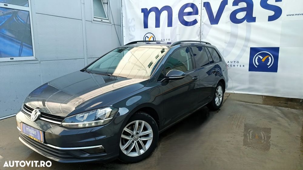 Volkswagen Golf 2.0 TDI DSG Comfortline - 4