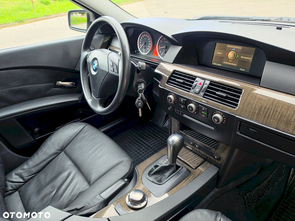 BMW Seria 5 - 21