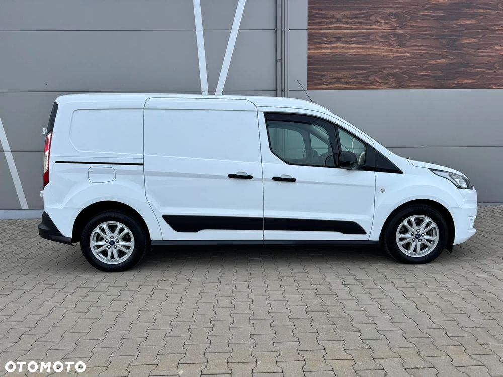 Ford Transit Connect - 8