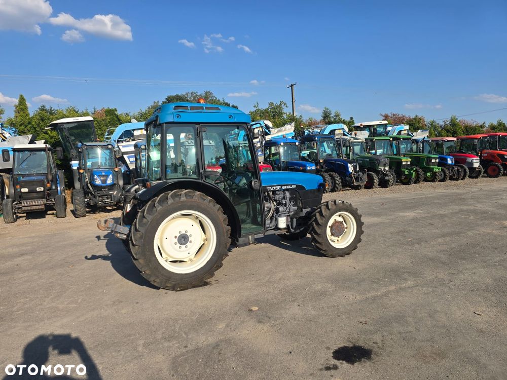 New Holland TN75F - 2