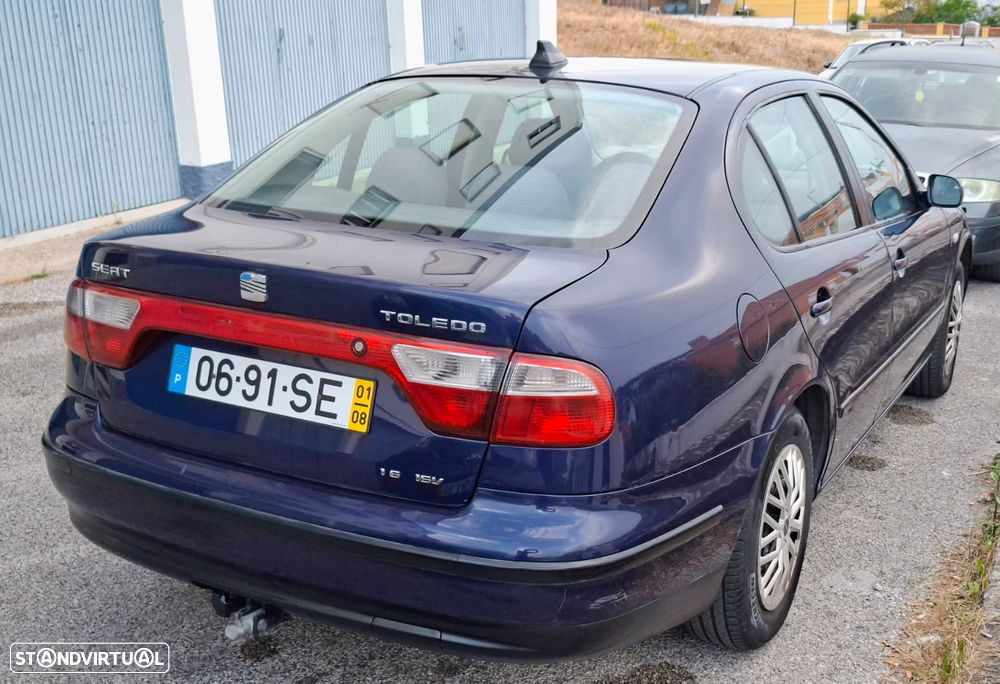 SEAT Toledo 1.6 Stella - 4