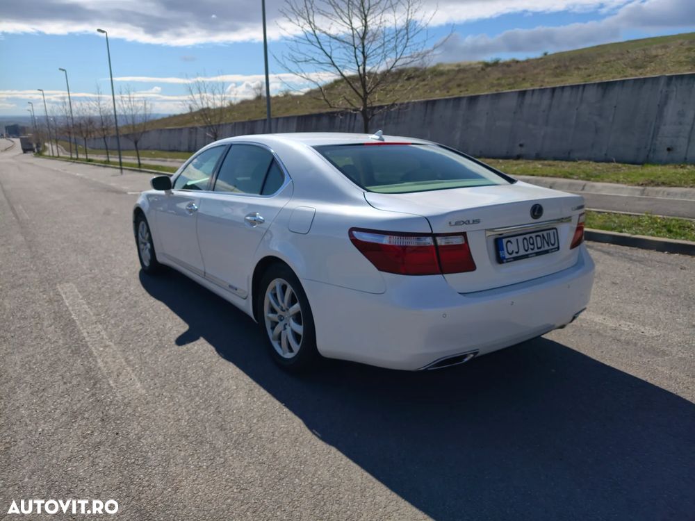 Lexus Seria LS 600hL 5.0 V8 AWD Aut President - 4