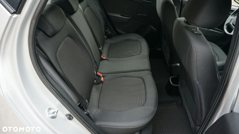 Hyundai i10 1.0 GO - 17