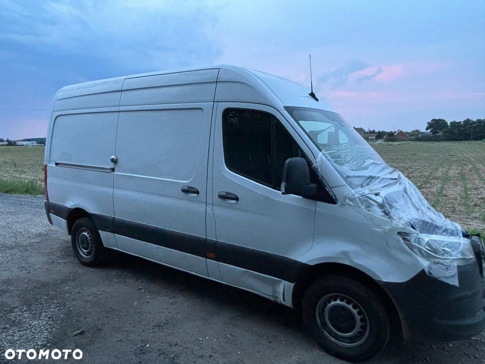 Mercedes-Benz sprinter - 8