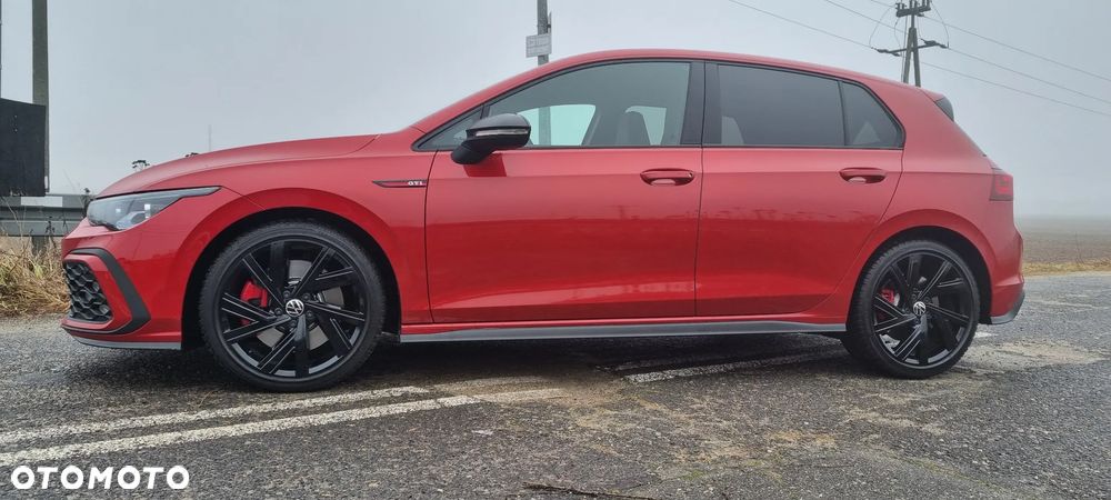 Volkswagen Golf - 12