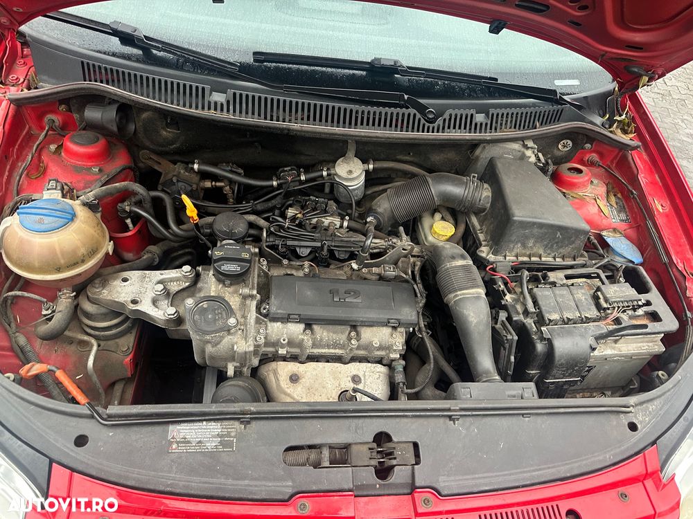 Volkswagen Polo - 10