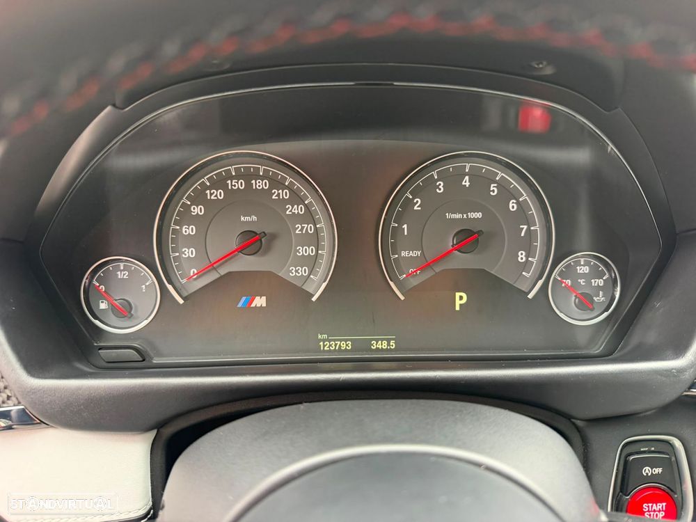 BMW M4 Auto - 40