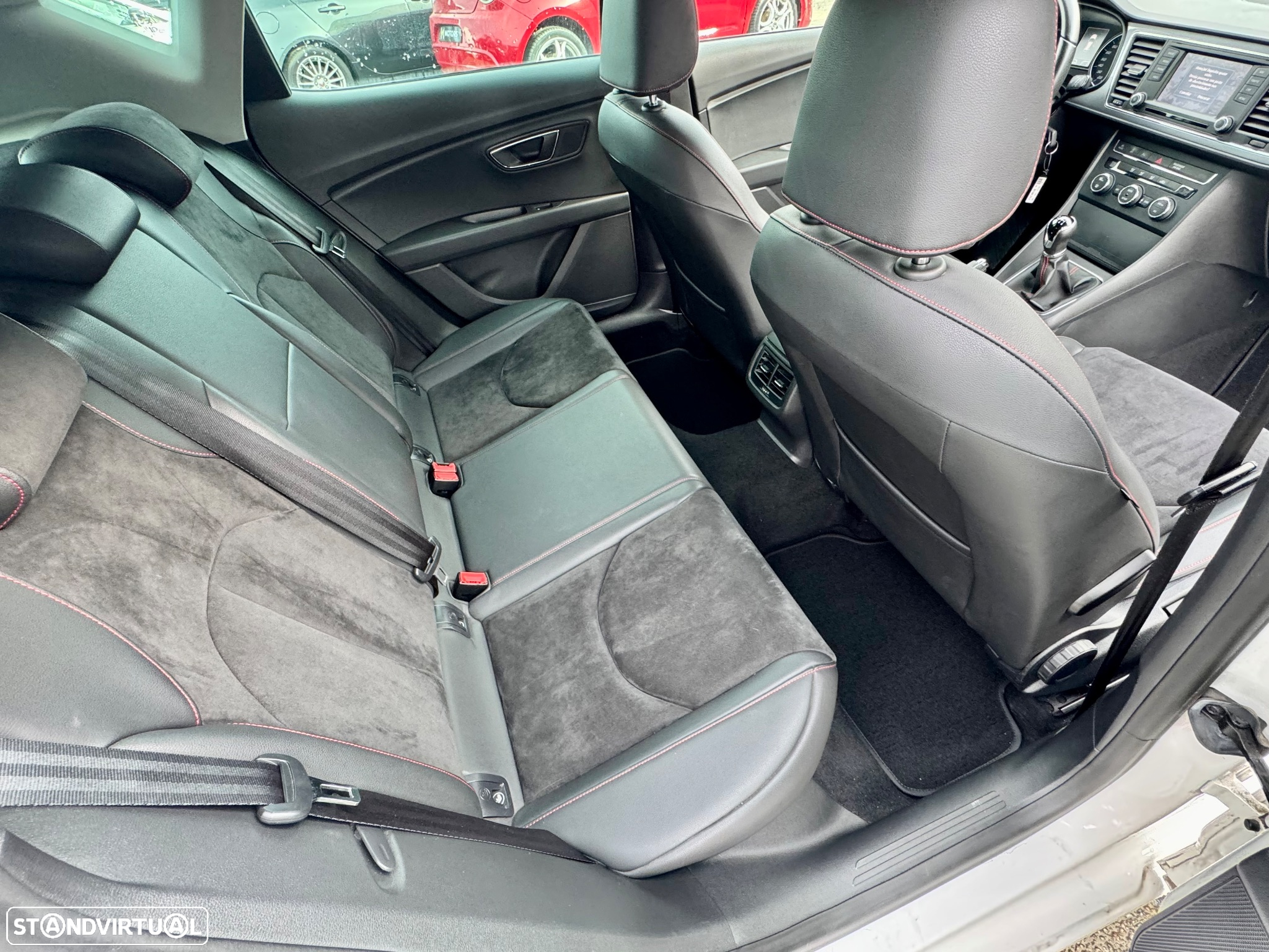 SEAT Leon 2.0 TDi FR S/S - 7