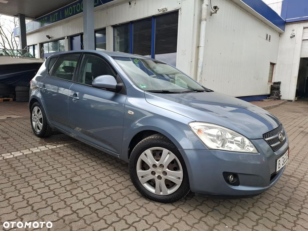 Kia Ceed Cee'd 1.4 Comfort - 3