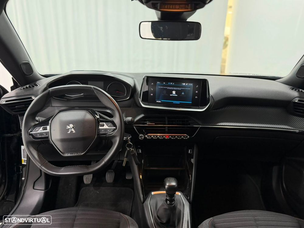 Peugeot 2008 1.2 PureTech Active - 8