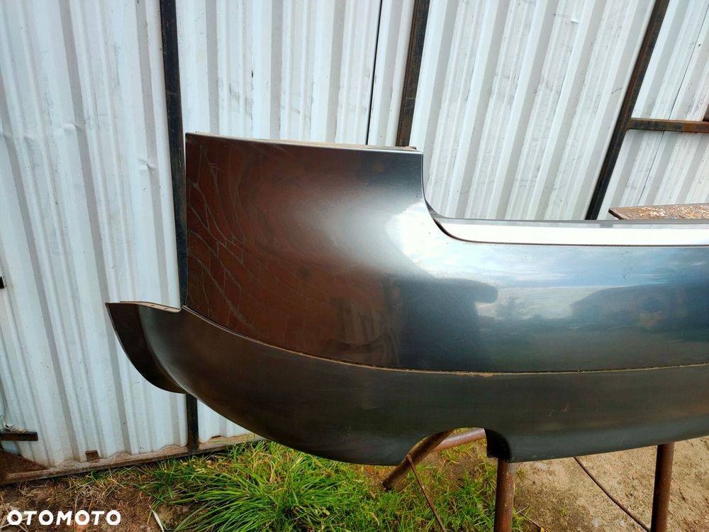 zderzak tył audi a4 b6 kombi kolor lx7z 2 rury - 2