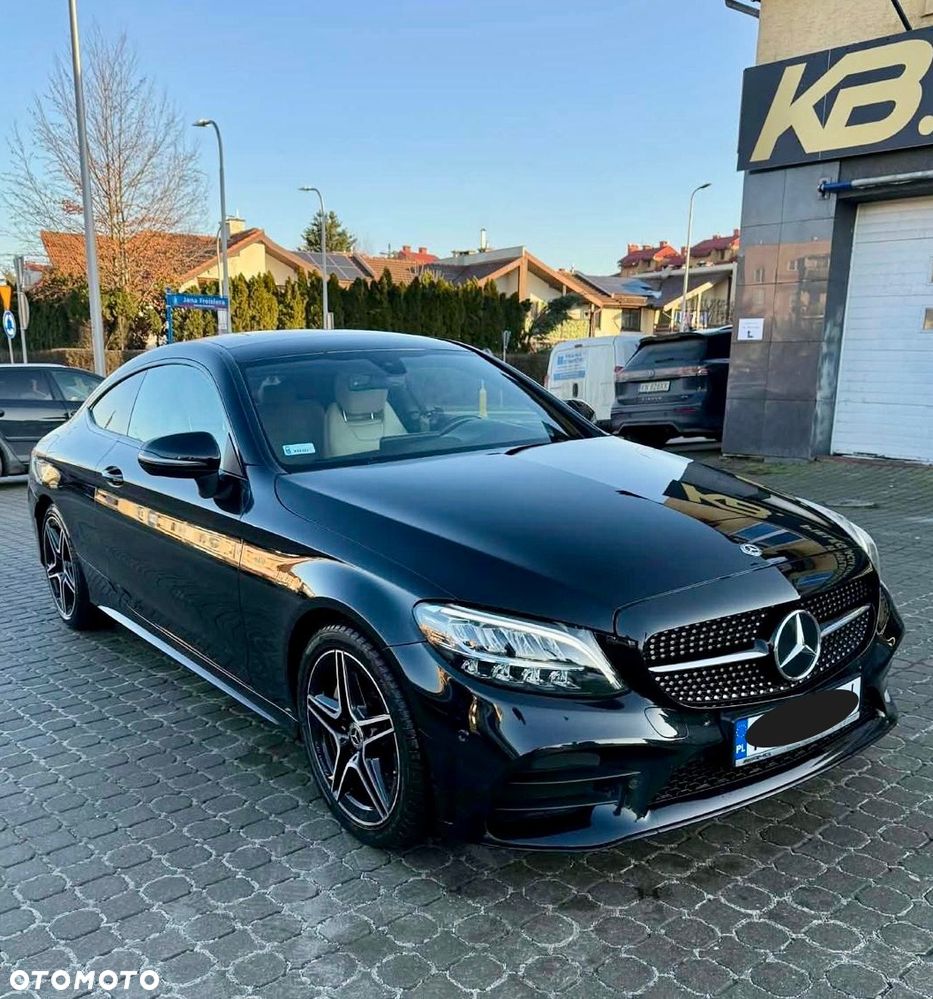 Mercedesbenz Klasa C 300 2021