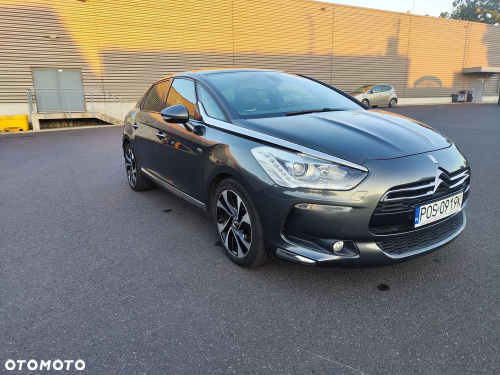 Citroën DS5 2.0 HDi Hybrid4 SoChic MCP - 1