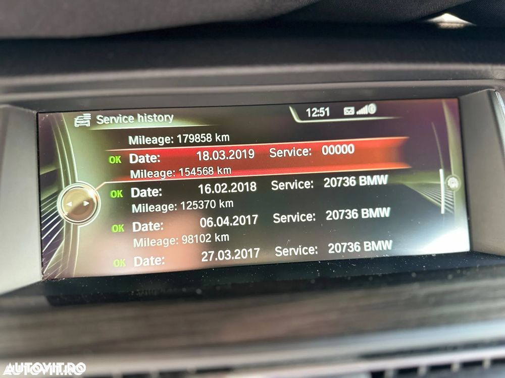 BMW Seria 5 525d xDrive AT - 15