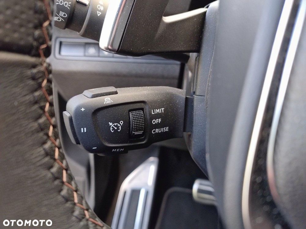 Peugeot 3008 1.2 PureTech GT S&S EAT8 - 18