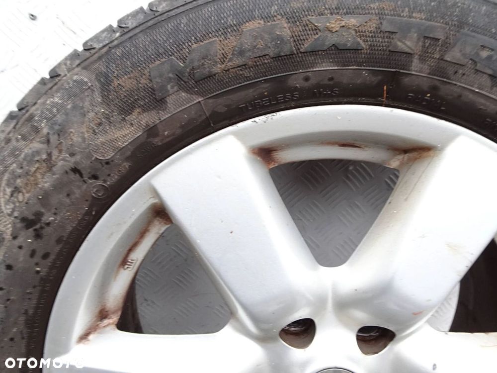 Alufelgi z oponami KPL. Nissan X-Trail T31 17" 5x114.3 ET 45 - 12