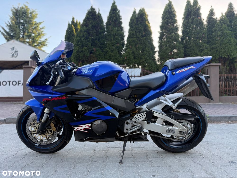 Honda CBR - 17