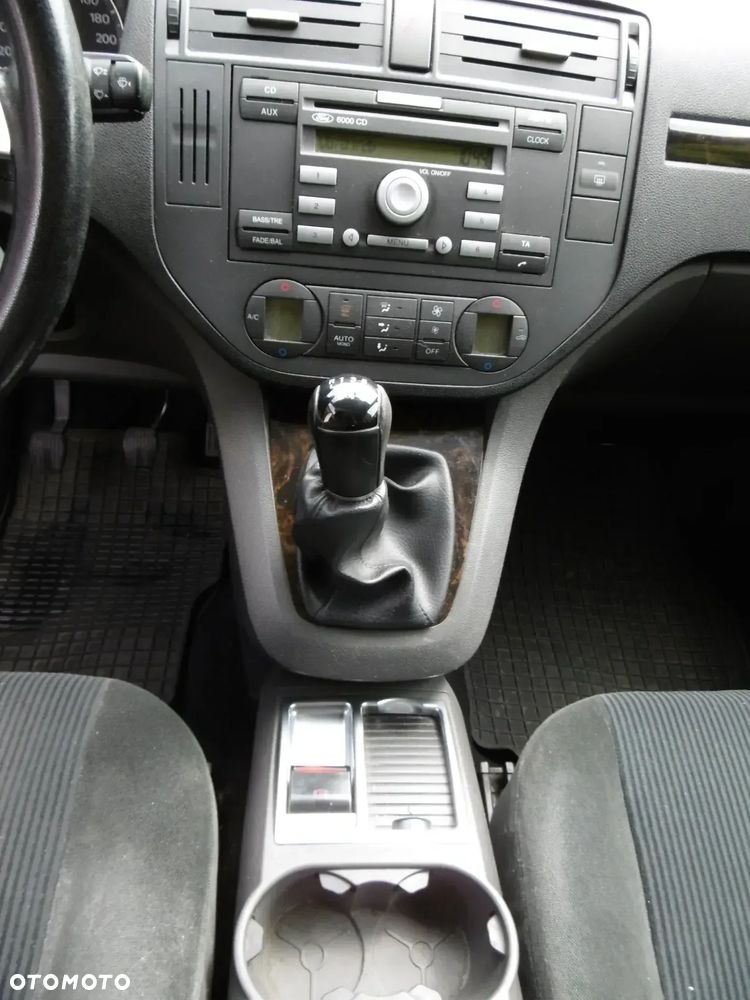 Ford C-MAX - 21