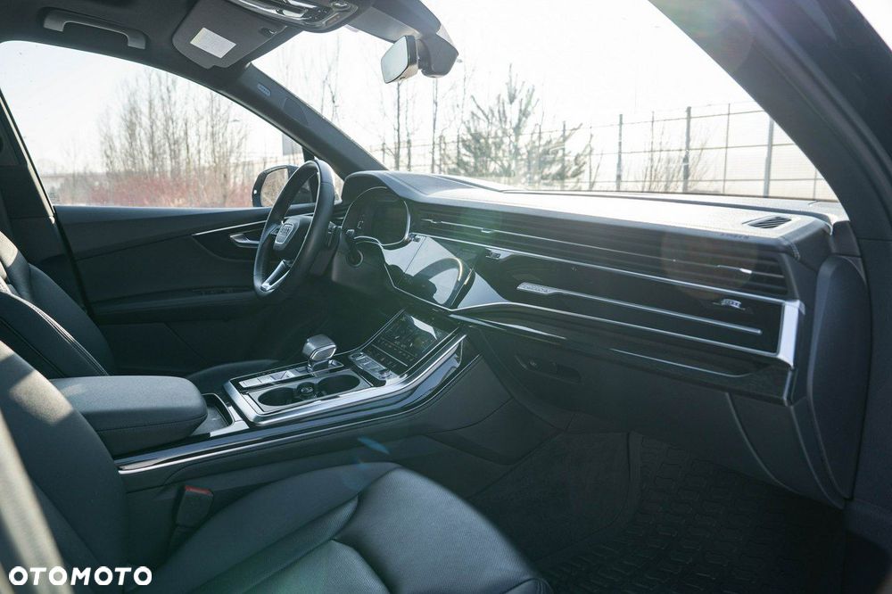 Audi Q7 - 18