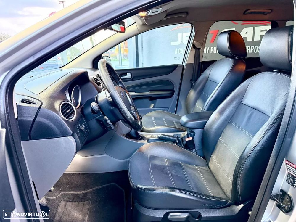 Ford Focus SW 1.6 TDCi Titanium - 8