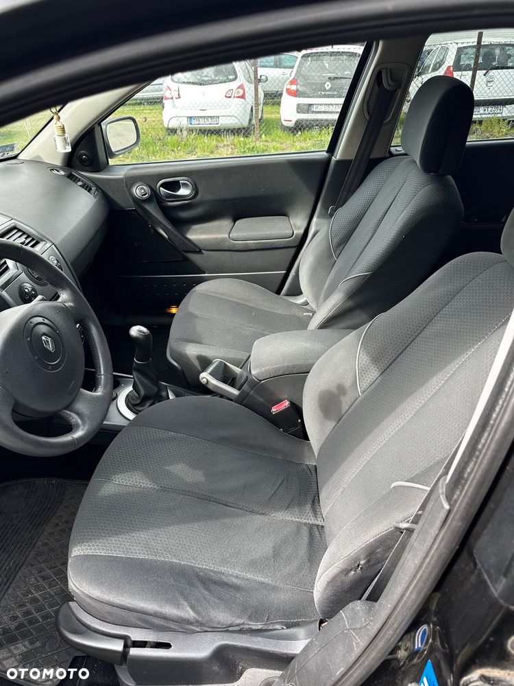 Renault Megane 1.6 Privilege - 22