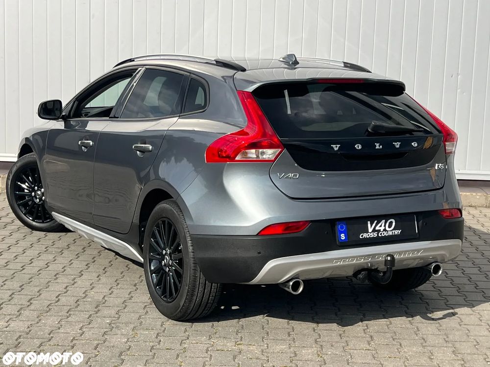 Volvo V40 Cross Country 2017 photo 5