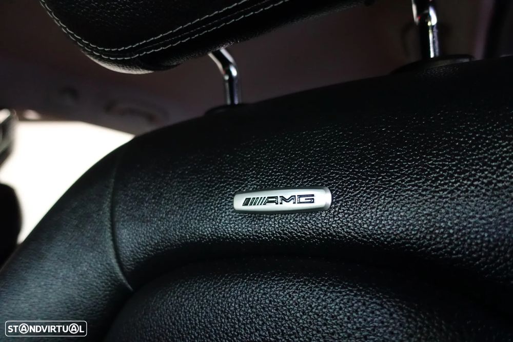 Mercedes-Benz C 350 e T 7G-TRONIC AMG Line - 42