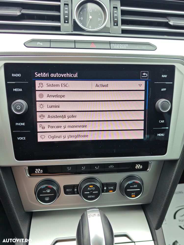 Volkswagen Passat - 23