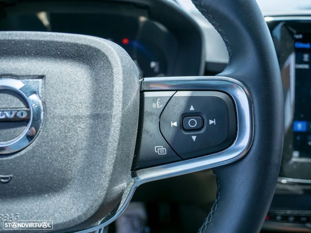Volvo XC 40 Recharge Pro - 29