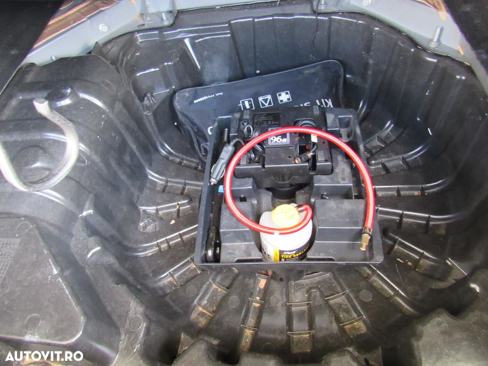 Renault Megane TCe 140 EDC GPF Intens - 23