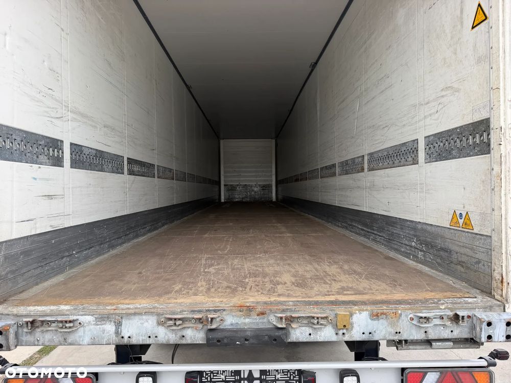 Schmitz Cargobull Izoterma 2019 rok - 10