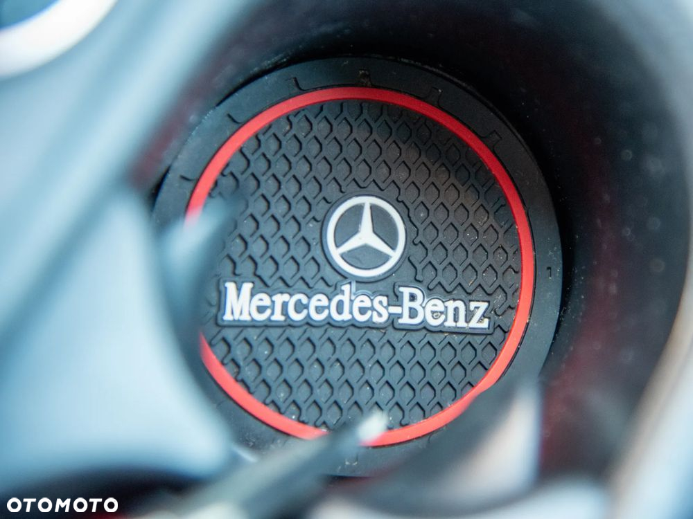 Mercedes-Benz CLA 250 4Matic 7G-DCT AMG Line - 37