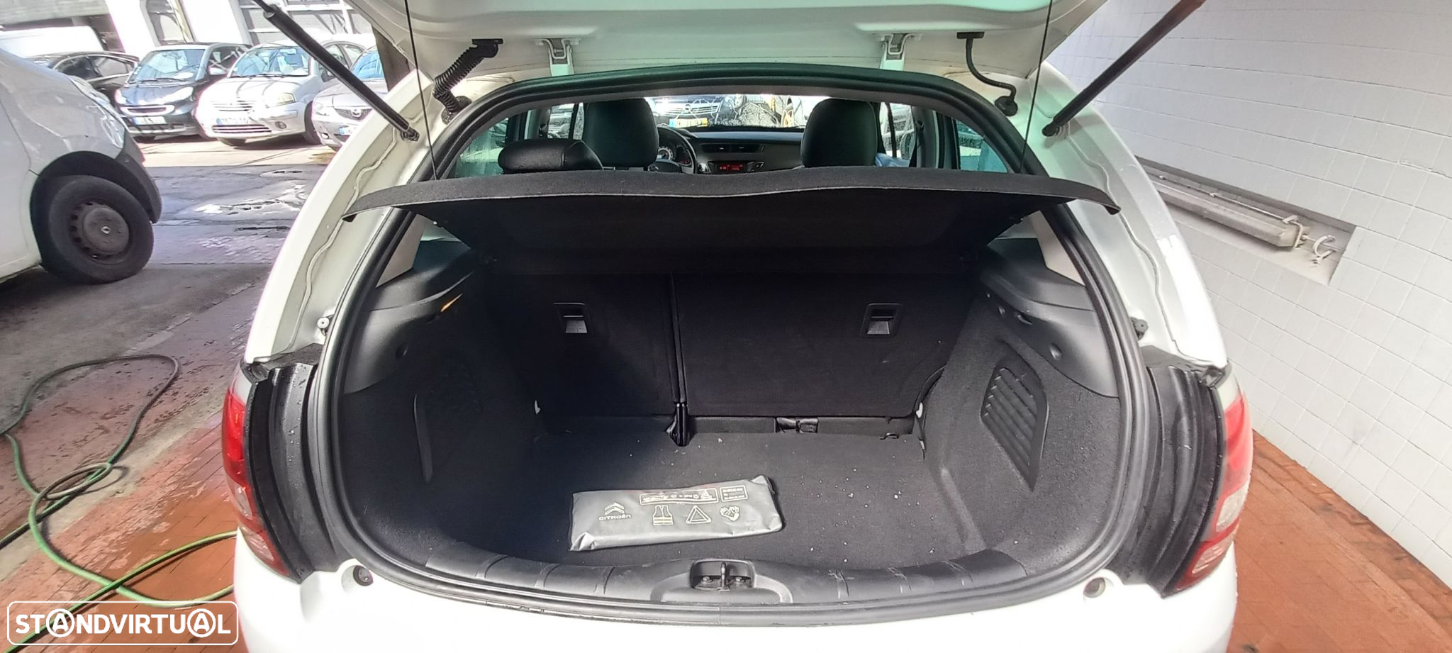 Citroën C3 1.2 PureTech Collection - 14