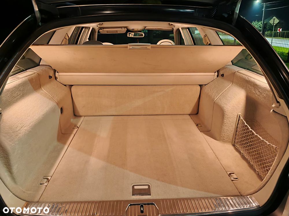 Mercedes-Benz Klasa E 200 Kompressor T Elegance - 22