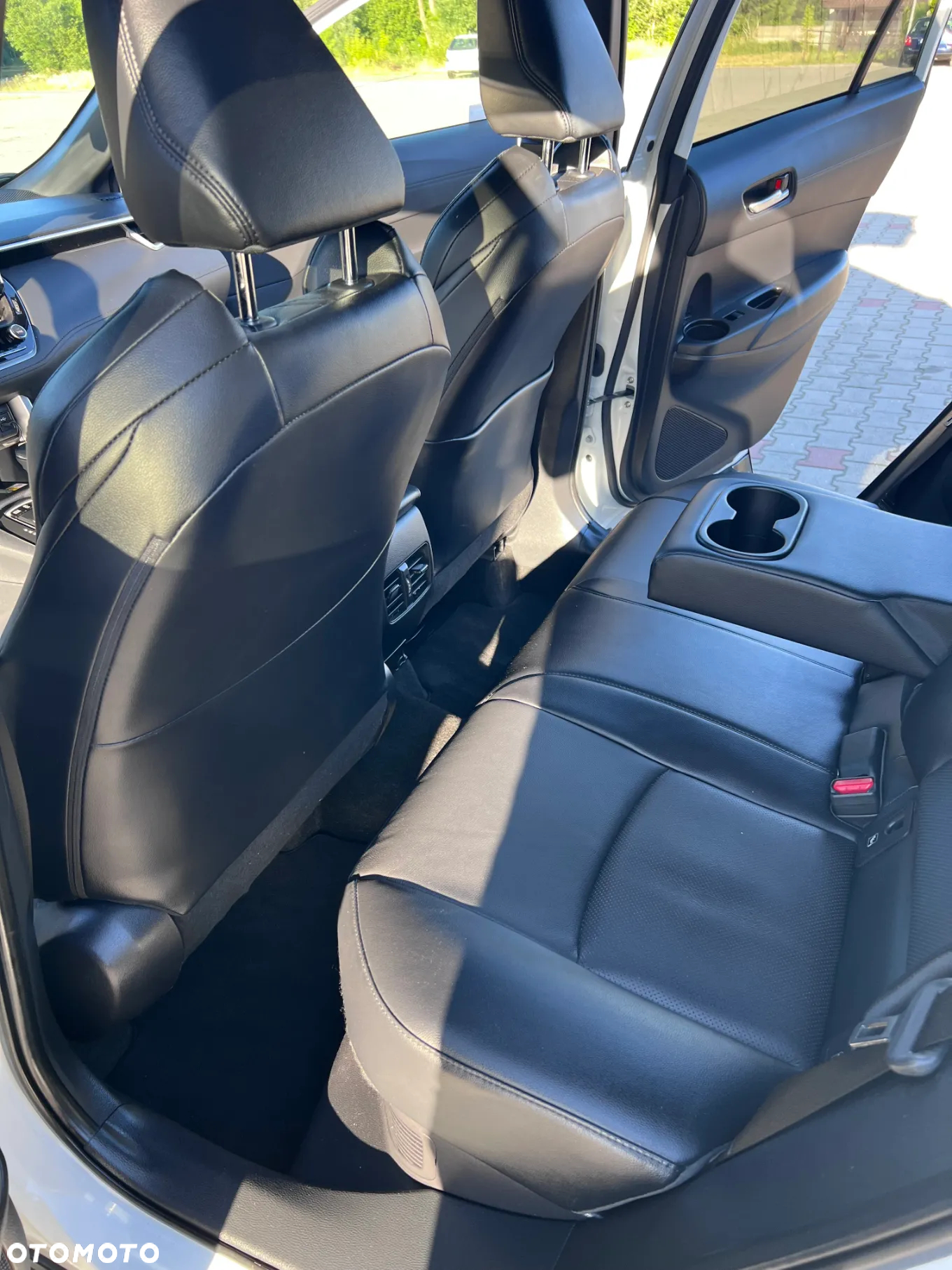 Toyota Corolla Cross 2.0 Hybrid Premiere Edition AWD - 14