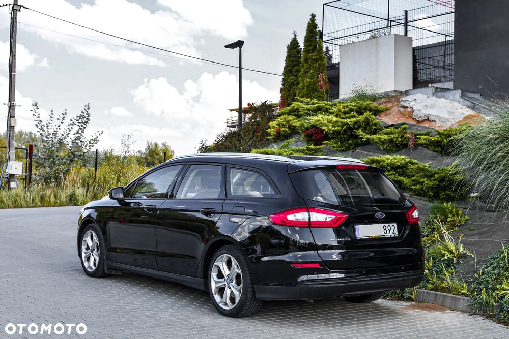 Ford Mondeo 2015 photo 5