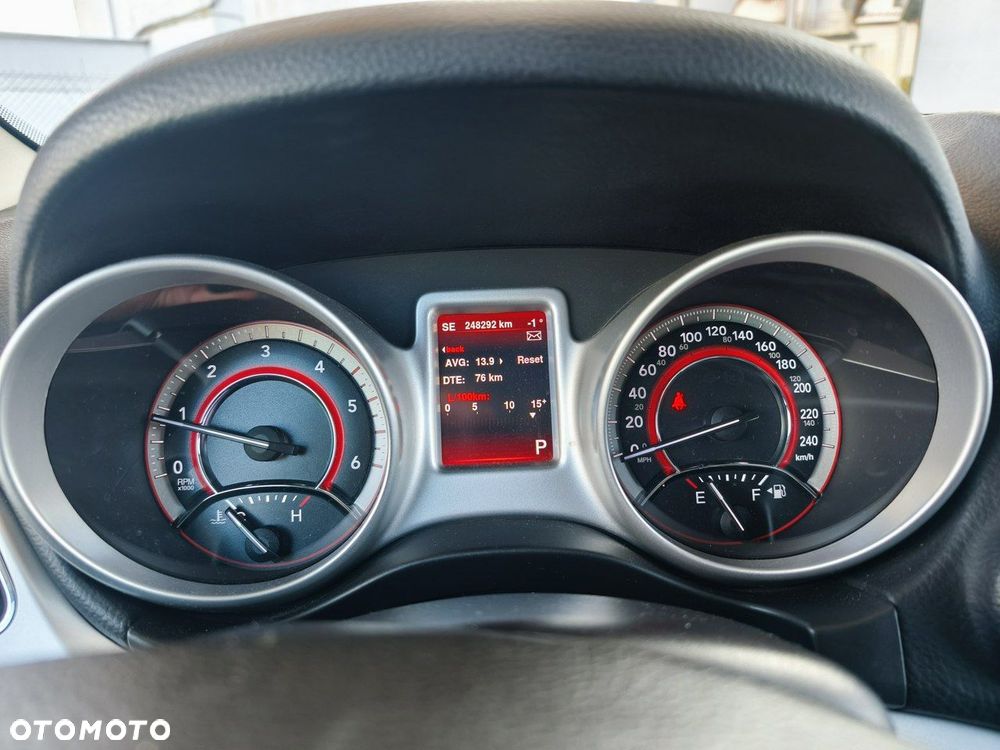 Fiat Freemont 2.0 Multijet Lounge AWD - 35