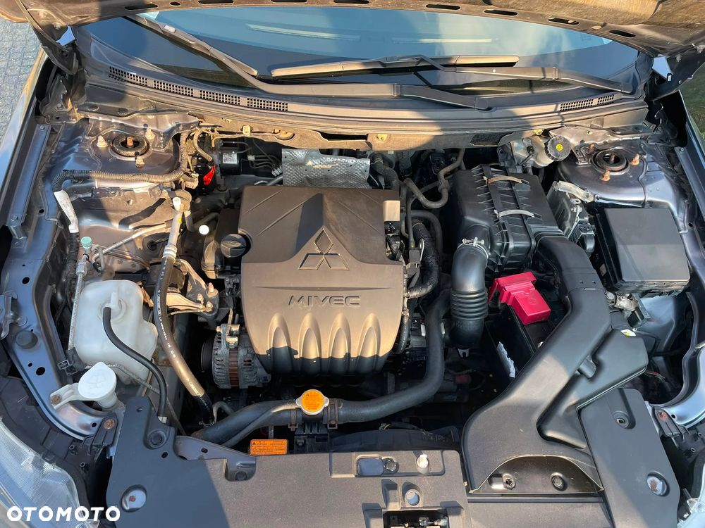 Mitsubishi Lancer 1.5 Inform - 22