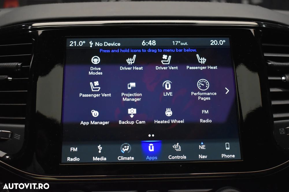 Jeep Grand Cherokee - 13