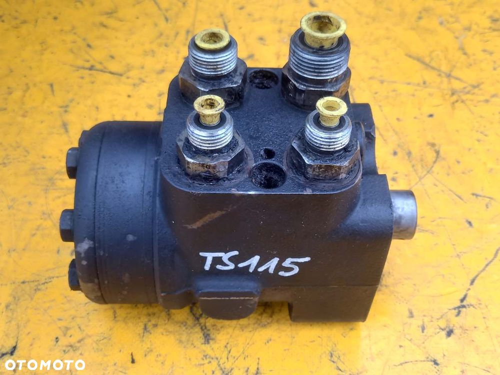 Orbitrol Danfoss OSPC 150 OR New Holland TS115 - 1