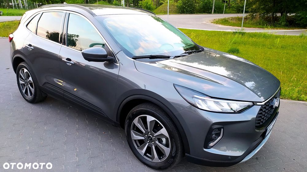 Ford Escape 2.0 EcoBoost AWD Titanium - 16