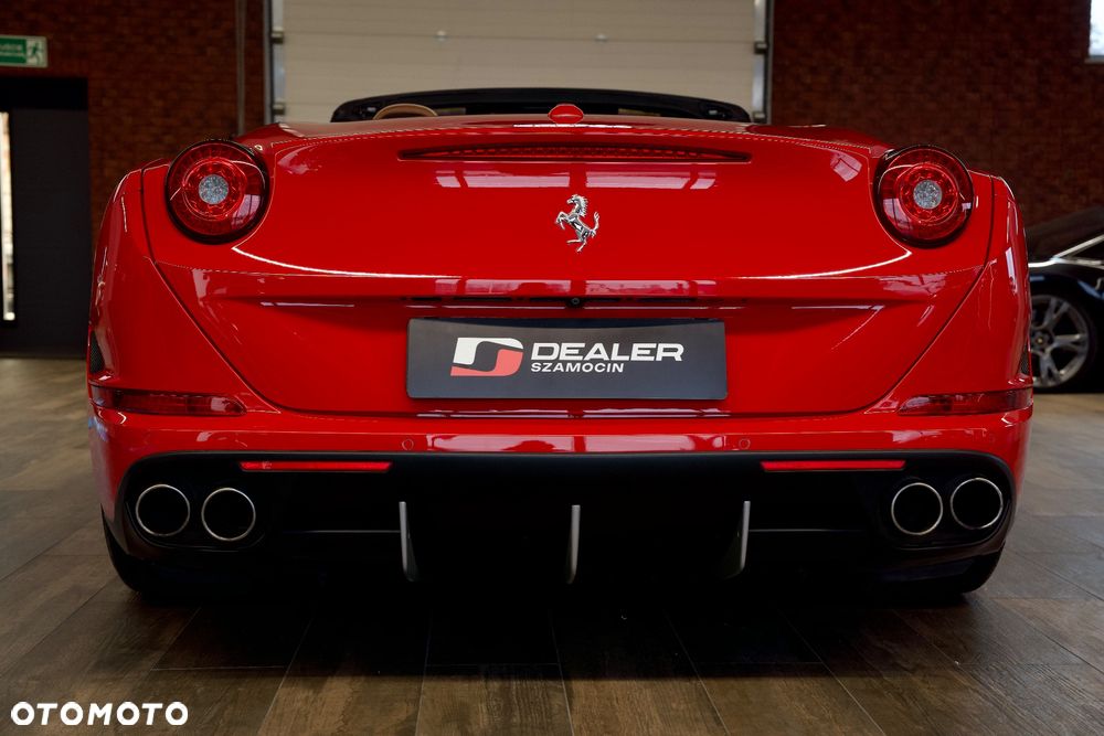 Ferrari California T - 7