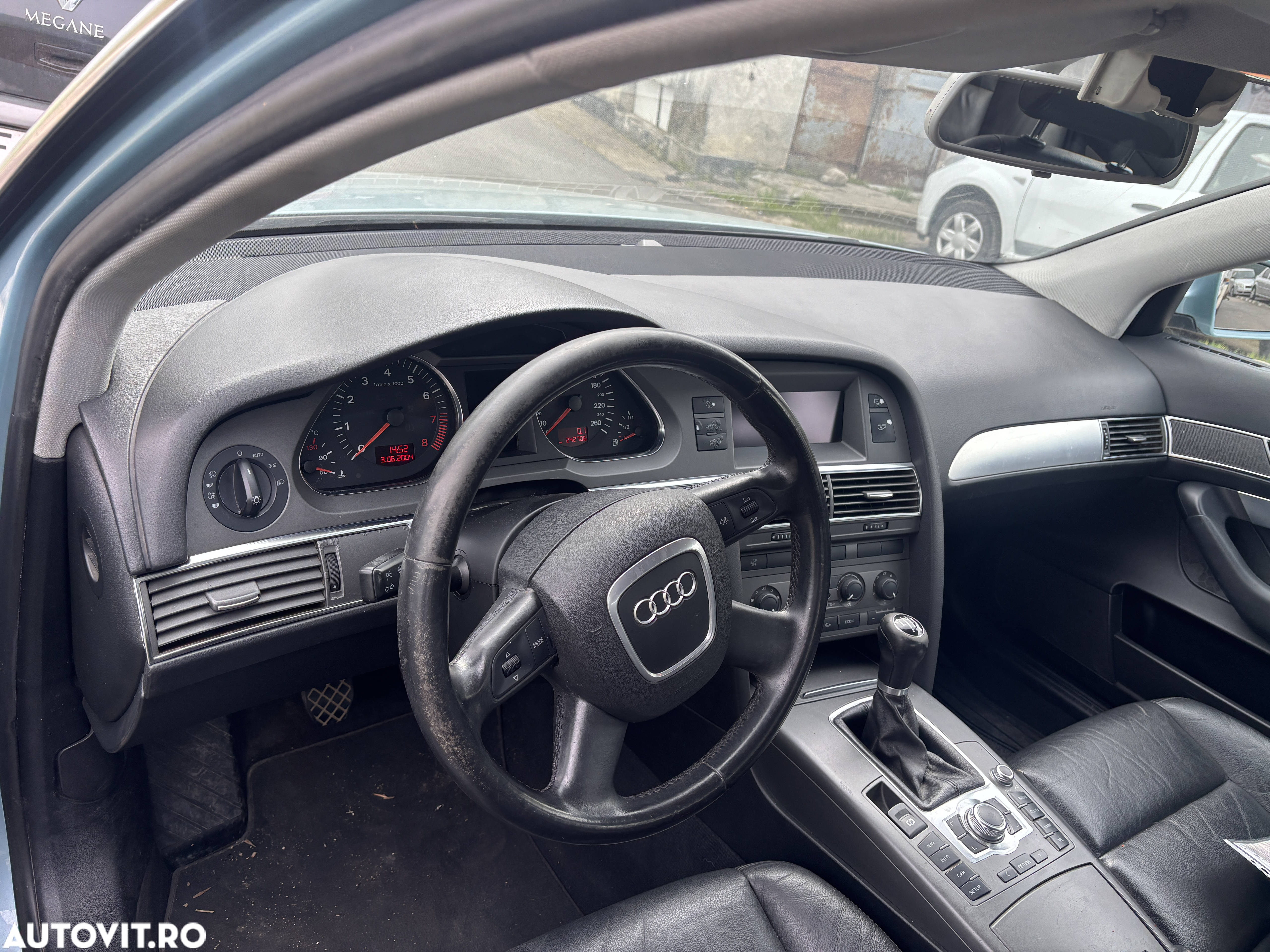 Audi A6 2.4 - 4