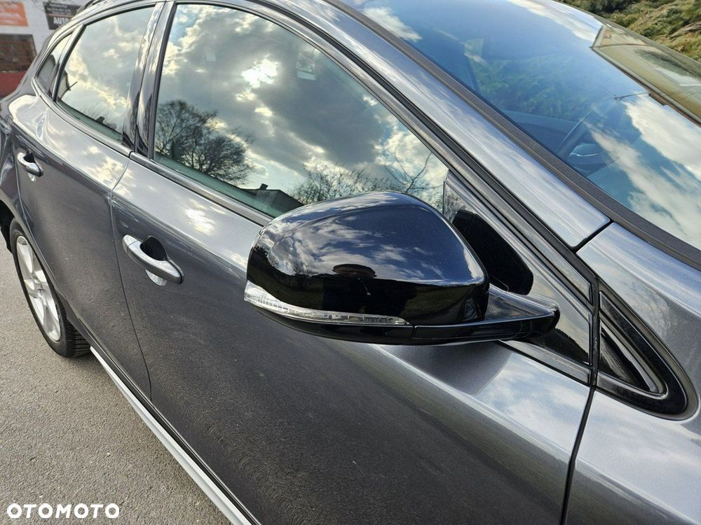 Volvo V40 Cross Country D2 Momentum - 29