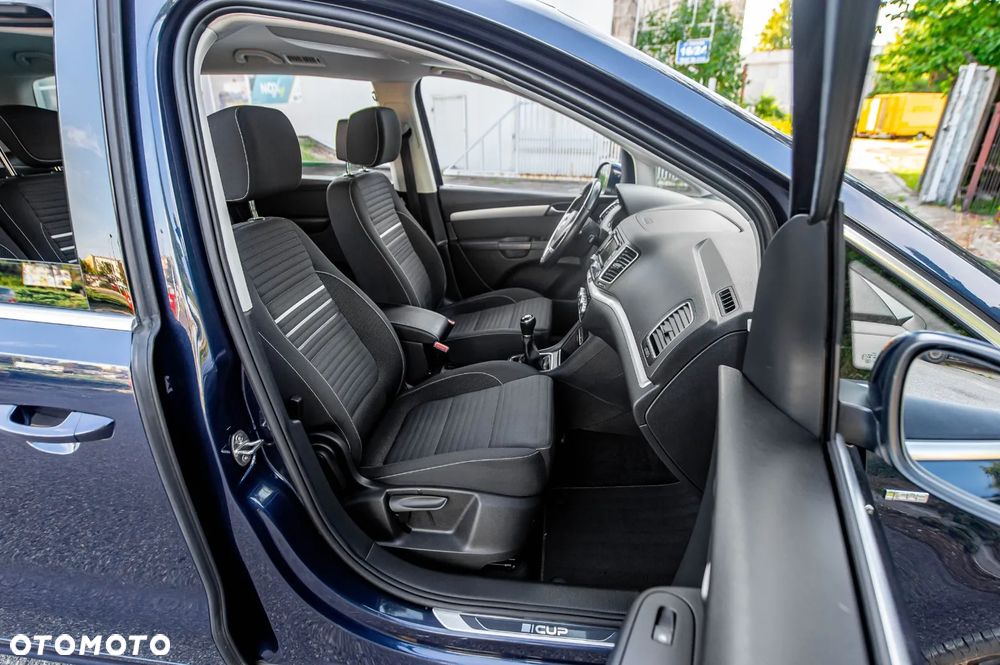 Volkswagen Sharan - 16
