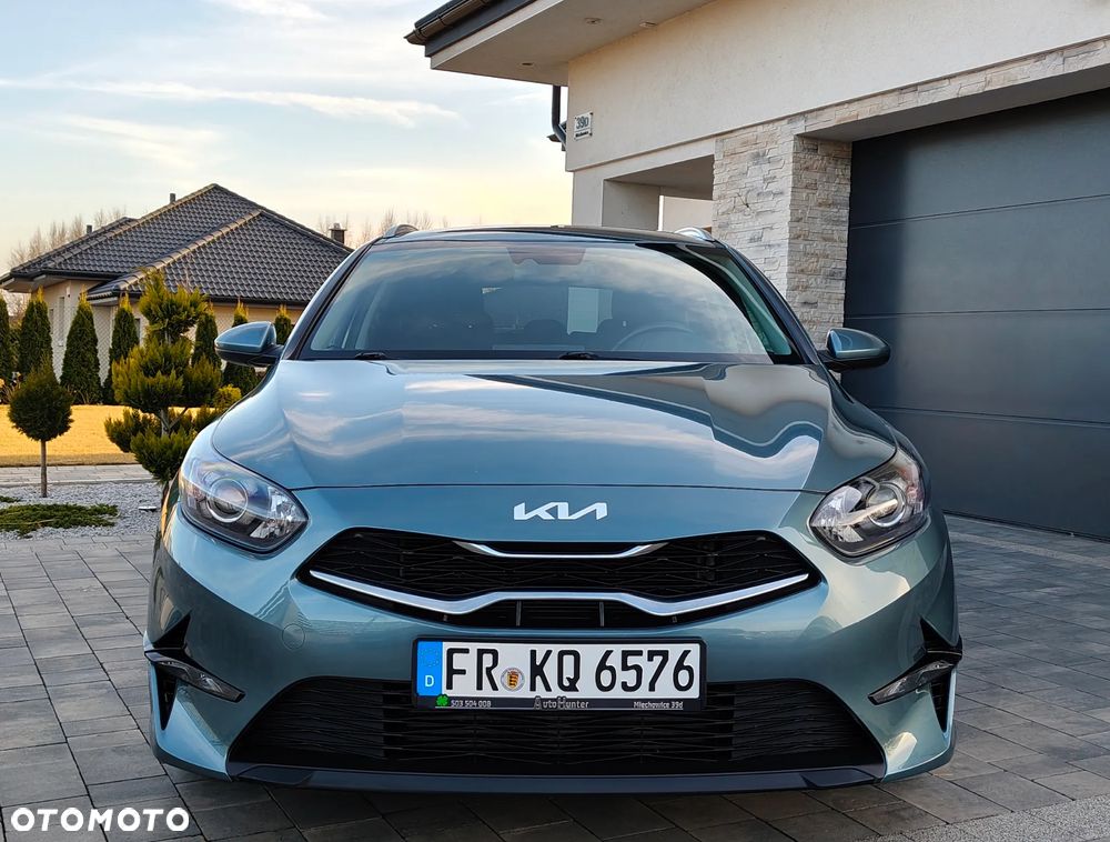 Kia Ceed ver-1-6-crdi-mhev-business-line - 2